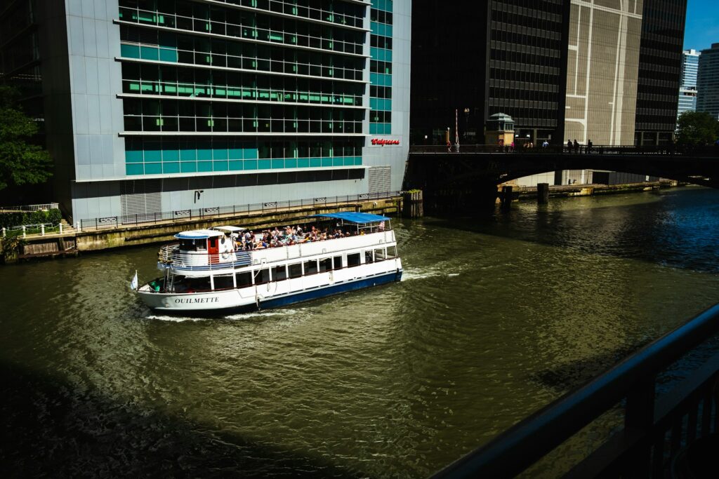 Chicago Canal Cruise